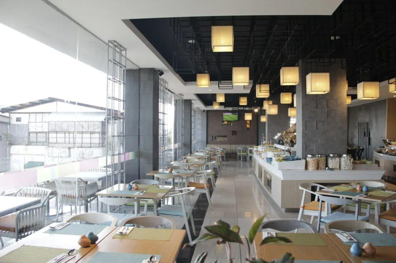 The Southern Formerly Ibis Styles Jemursari